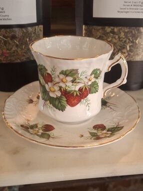 Hammersley Porcelain Strawberry Tea Cup & Saucer with Gold Trim